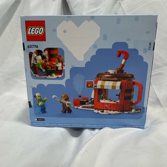 LEGO Festive Beverage Stand Set - Red, White, Yellow - Picture 2 of 2